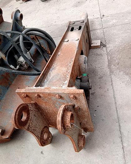 Usato 2001 Montabert