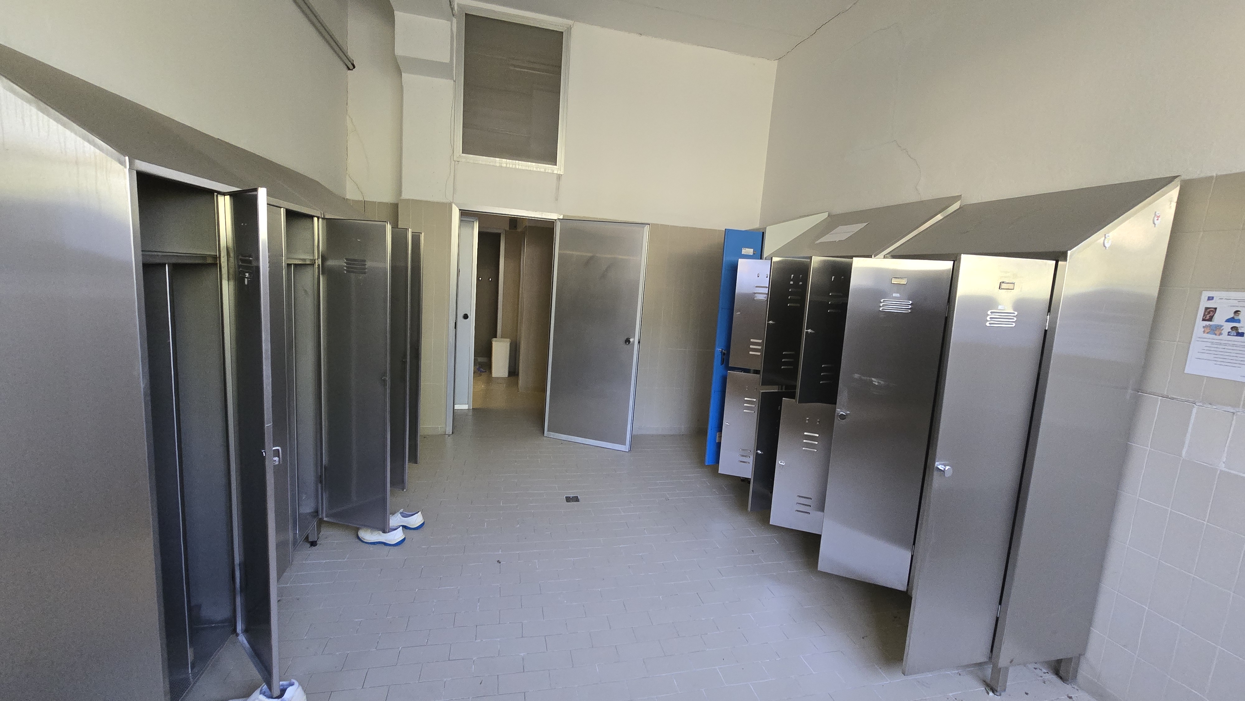 Usato 2020 Stock Completo Armadietti Spogliatoio INOX - Stainless steel cabinets