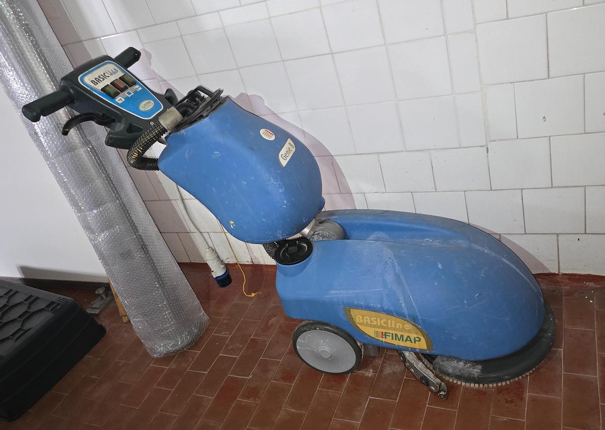 Usato 2007 Lavasciuga pavimenti FIMAP GENIE 35B - Floor scrubber-dryer