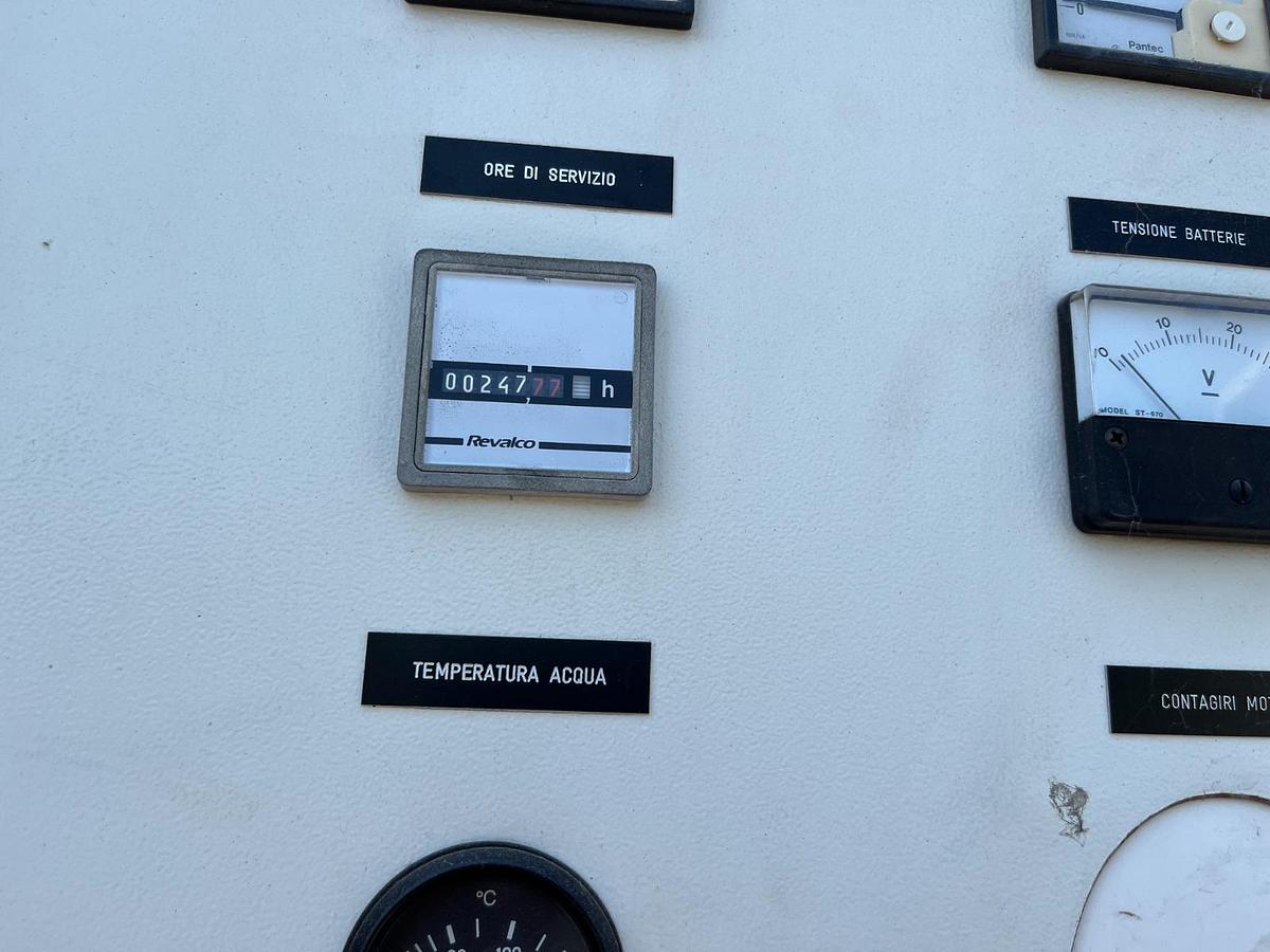 Usato 1999 Silent Generator PERKINS 3012 TAG 3A - 800 KVA