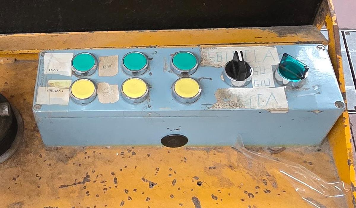 Usato 2018 Elevator NOBLELIFT ECL 10.16