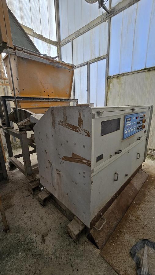 Usato 2002 Selezionatrice Ottica SEA International GS 175-2  251 - Optical Sorter