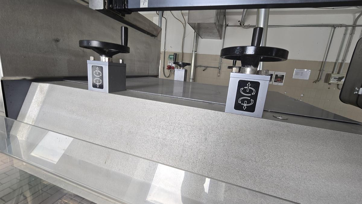 Usato 1995 Linea sottovuoto - Transvac VS 90 e Tunnel Termo-retrazione VC999 - Vacuum packaging and shrink wrapping