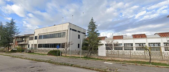 Usato 2000 Area e Capannoni in vendita a Lanciano in via Zona Industriale - Sheds Italy