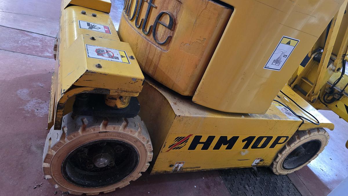 Usato 2000 Piattaforma elevatrice Pinguely-Haulotte HM 10P - Lifting platform