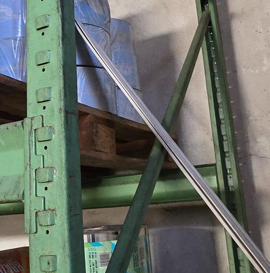 Usato 2000 Scaffalatura ad Incastro