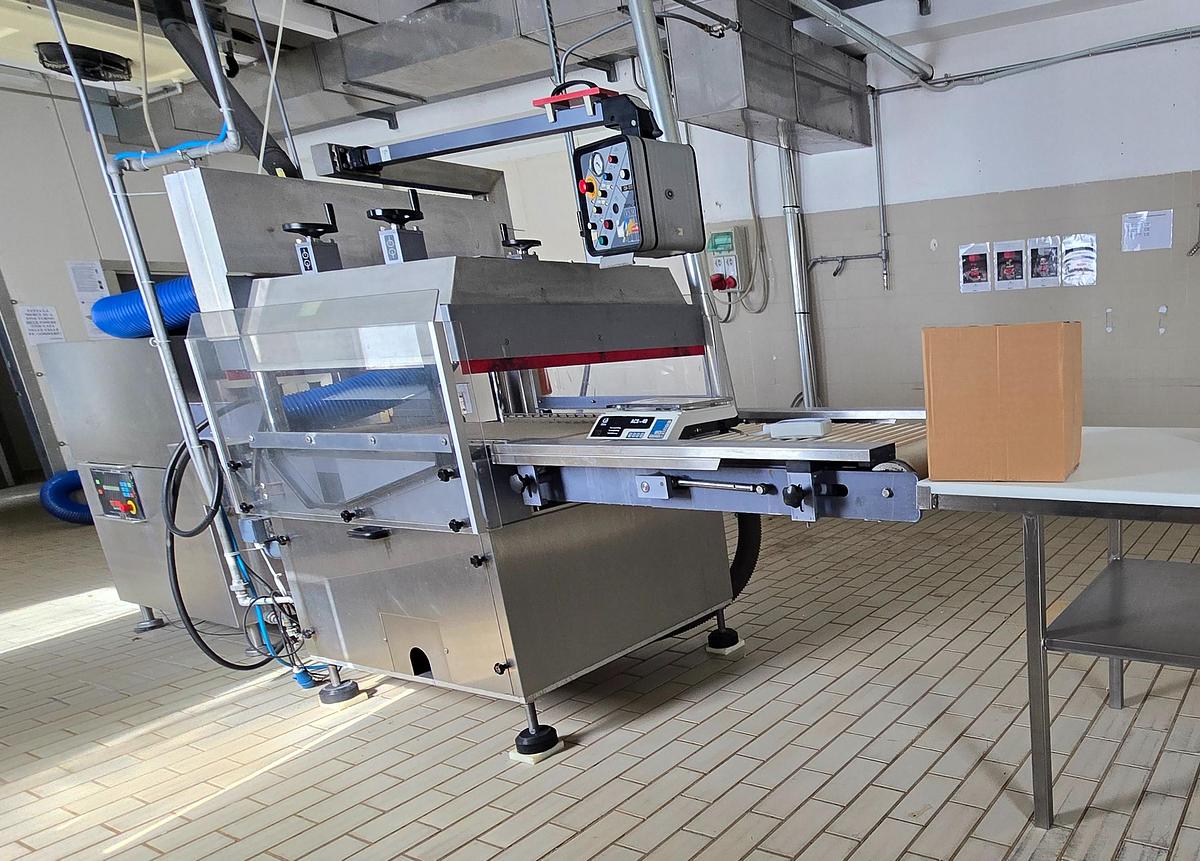 Usato 1995 Linea sottovuoto - Transvac VS 90 e Tunnel Termo-retrazione VC999 - Vacuum packaging and shrink wrapping
