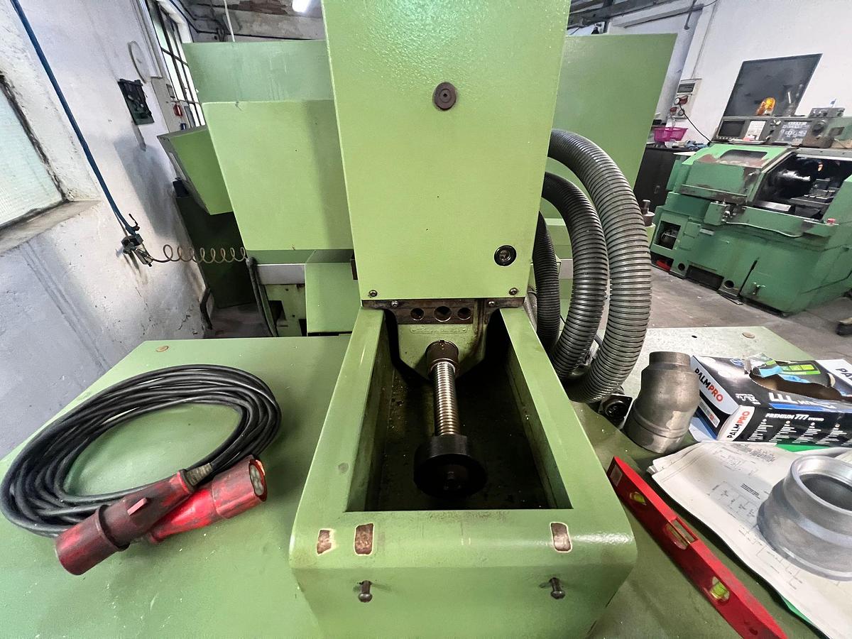 Usato 1993 FRESATRICE UNIVERSALE CNC – MIKRON WF 31 DE - Universal milling machine
