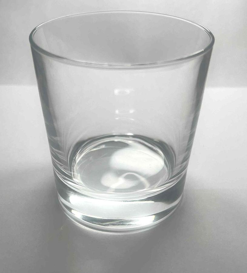 Usato 2025 Stock di Bicchieri Calici e Coppette Vari formati