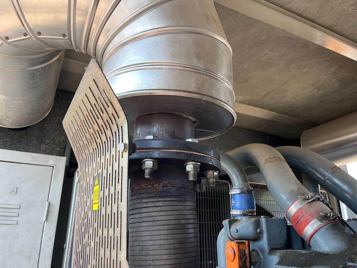 Usato 1999 Silent Generator PERKINS 3012 TAG 3A - 800 KVA