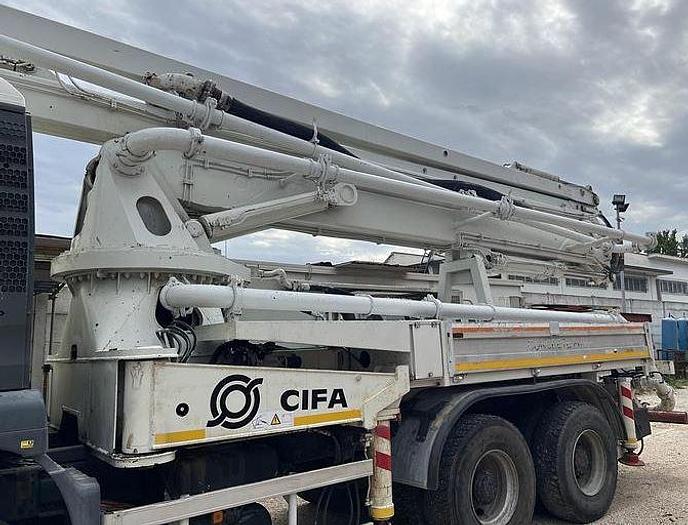 Usato 2004 MAN - CIFA TGA 33-460 - Invetta 36X