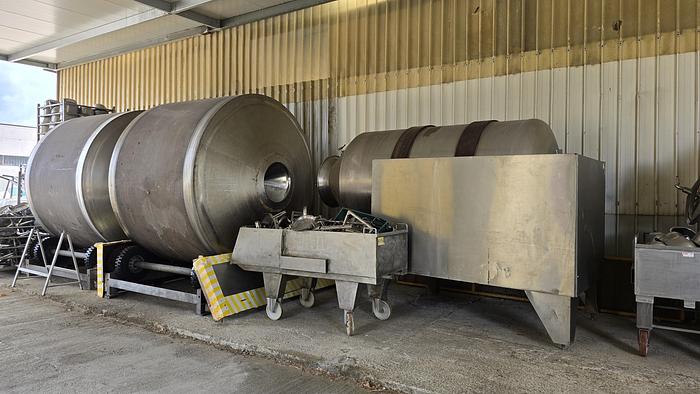Usato Zangola automatica sottovuoto LUTETIA e POSSENTI - industrial Churn