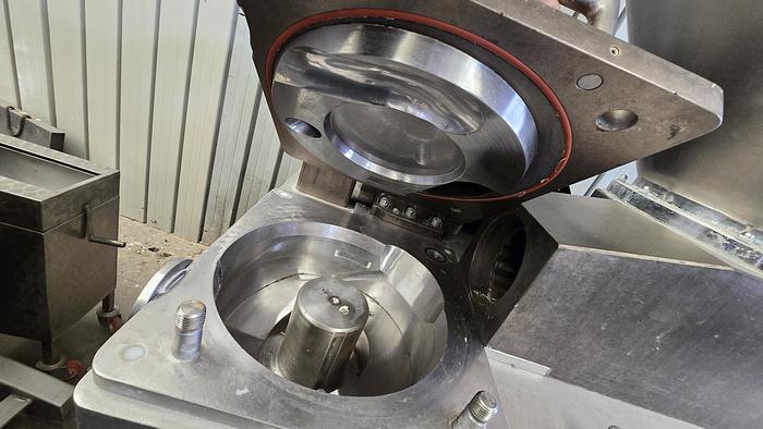 Usato 1994 Insaccatrice RISCO RS 2000M - Mortadella stuffer