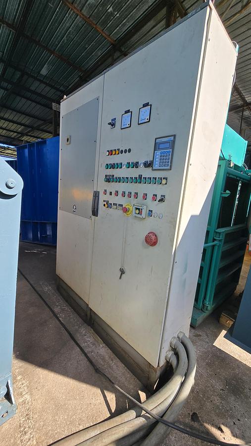 Ricondizionato 2008 Pressa imballatrice Macpresse MAC 108 L /1 - Baling press