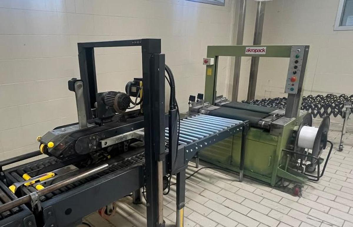 Usato 1990 Linea Imballaggio SIAT + Akropack SM4 - JK-5000 - Packaging Line