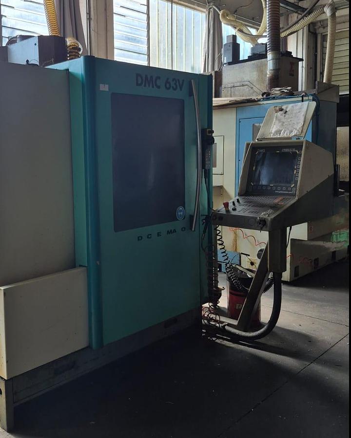 Usato 2000 Centro lavoro CNC Deckel Maho, modello DMC 63 V - Machining center