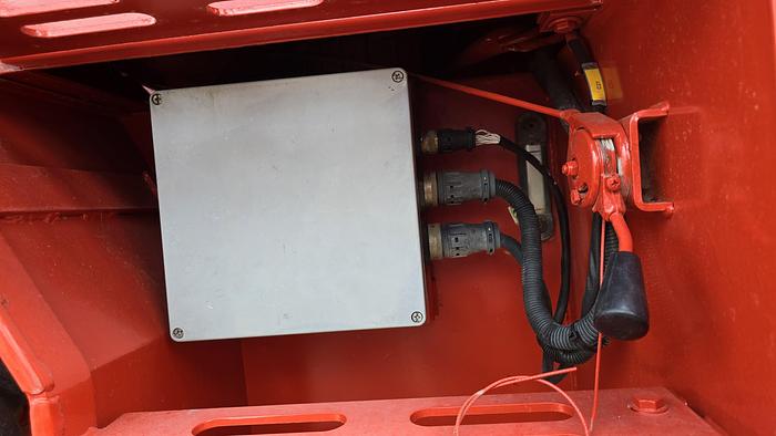 Usato 2003 Elevatore Telescopico MANITOU MRT 16.35 M