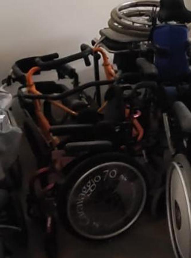 Usato STOCK Scooter Elettrici, Sistemi Posturali e Carrozzine – Mobility Scooters, Postural Systems and Wheelchairs 