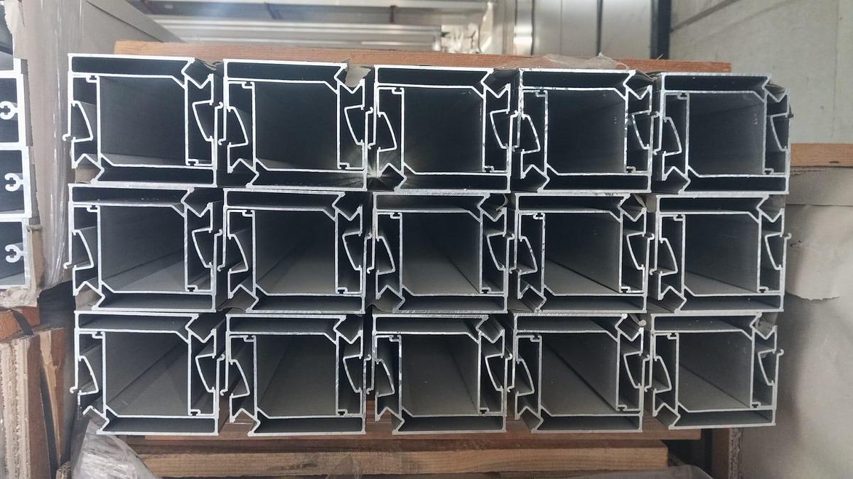 2024 PROFILI ALLUMINIO Vari modelli e formati - ALUMINUM PROFILES Various models and formats