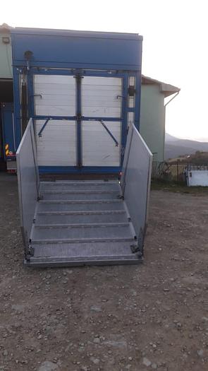 Usato 1989 Autocarro per trasporto animali SCANIA 113 H - Animal transport truck