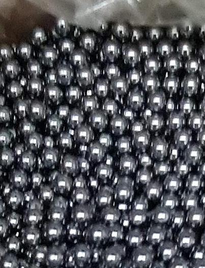 Stock di Cuscinetti, materiale finito (nuovo) e semilavorato per cuscinetti