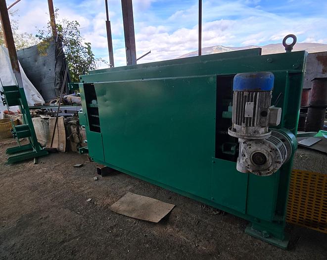 Usato 2003 Pressa Imballatrice ORMIC 80x90 - 70T - Baling Press