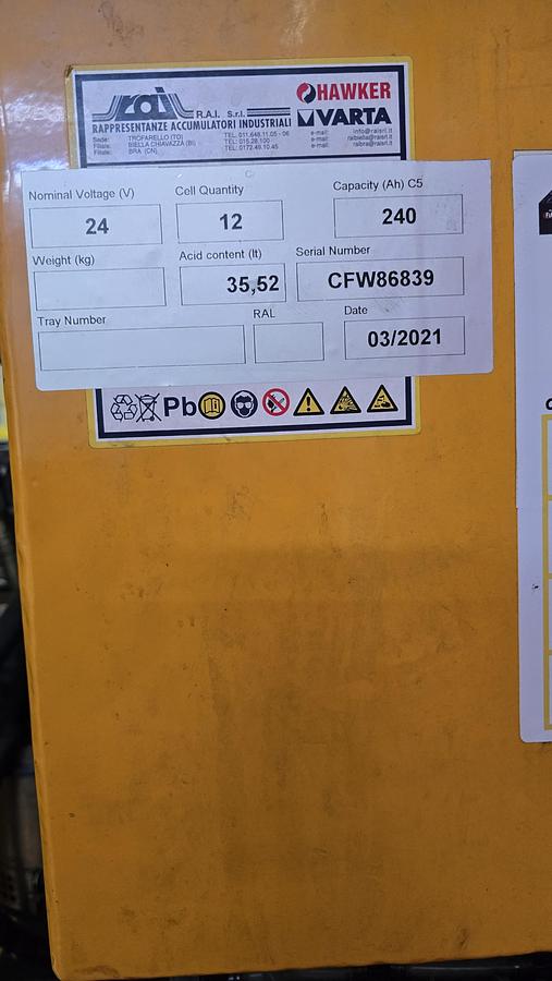 Usato 2000 Piattaforma elevatrice Pinguely-Haulotte HM 10P - Lifting platform