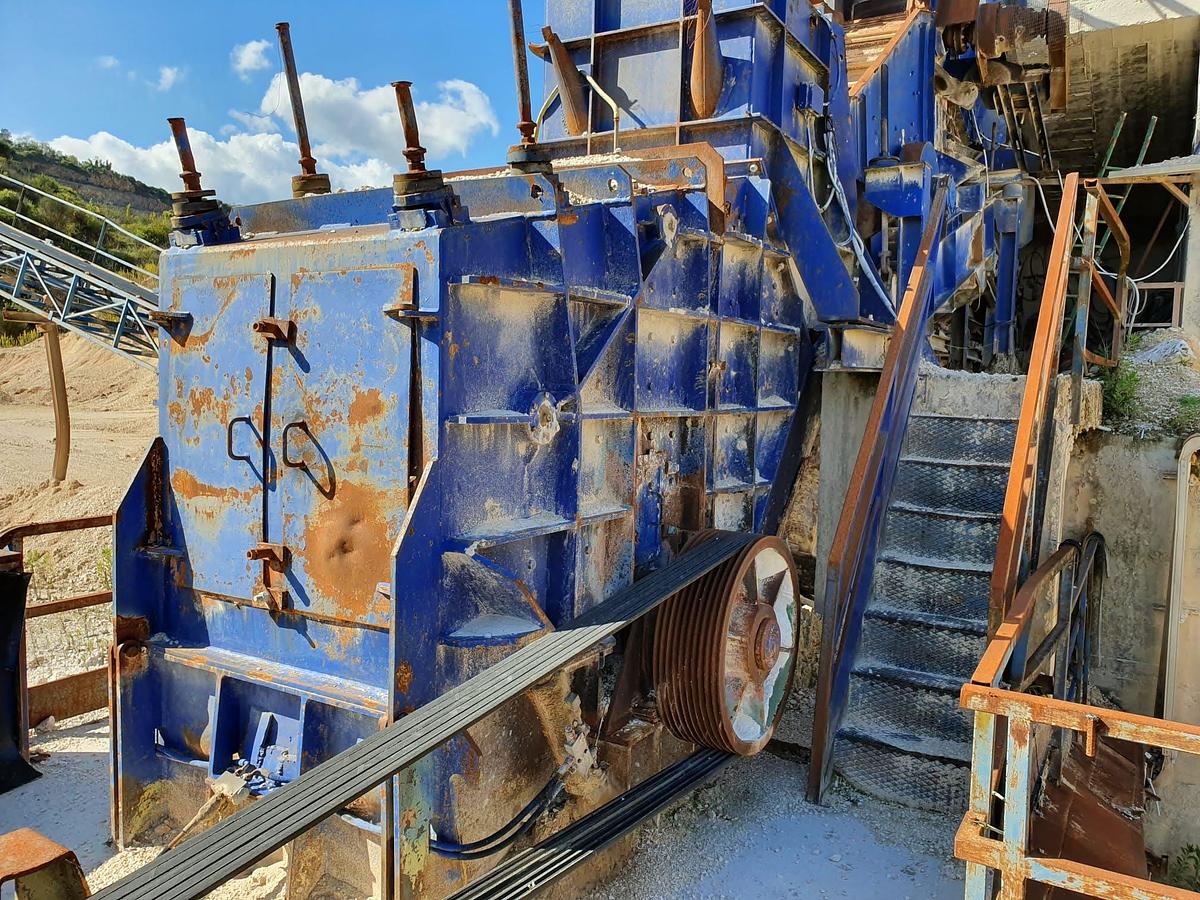 Usato Impianto frantumazione a martelli IMISA PK 132 - Hammer crusher system
