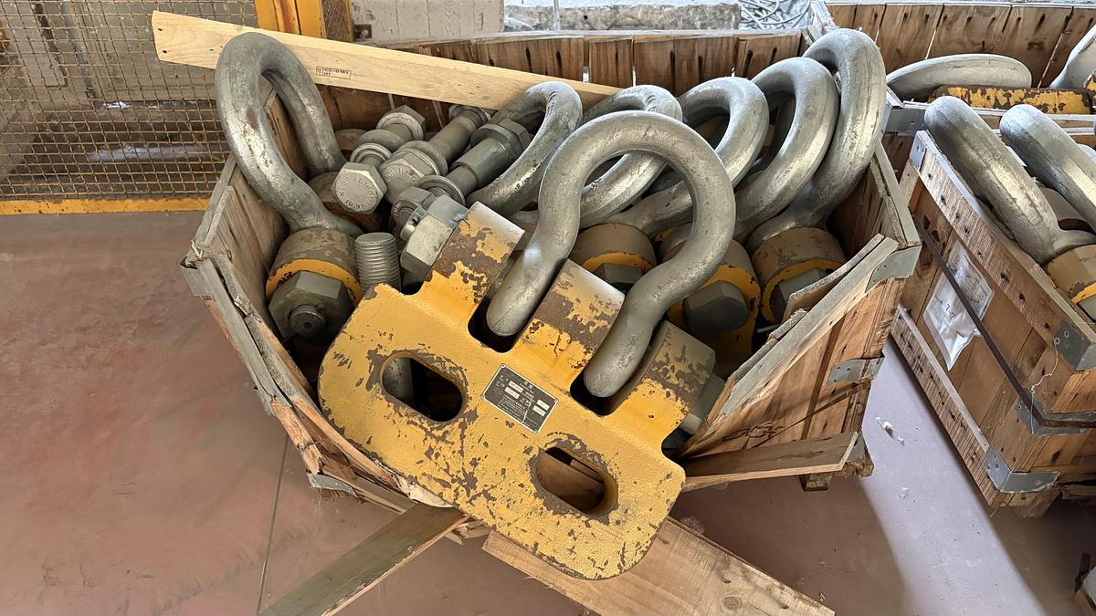 Usato Grilli di Sollevamento fino a 140T – Lifting Shackles up to 140T