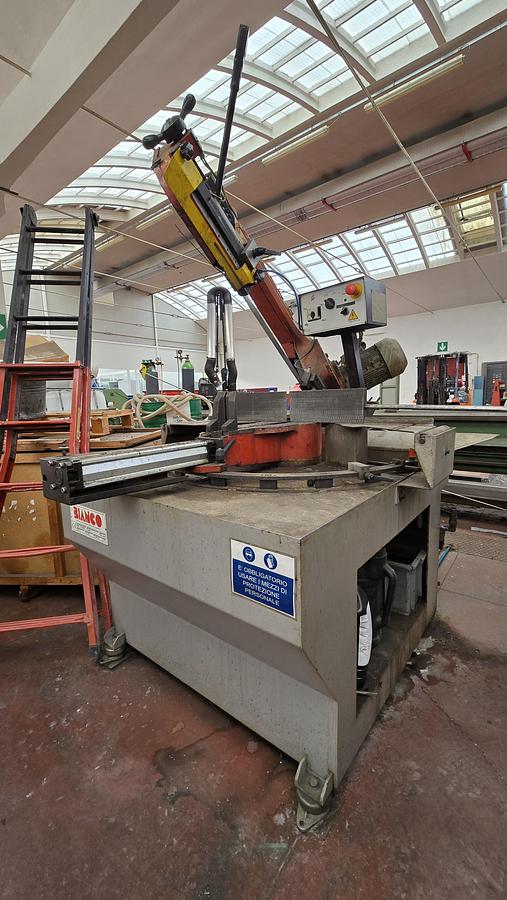 Usato 2003 Sega a nastro BIANCO 370 MAN - Band saw