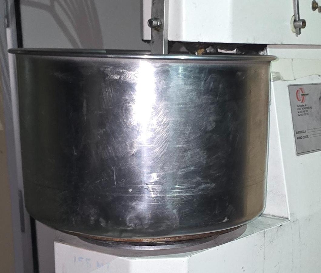 Usato 2005 Impastatrice a spirale Gemignani GM 20 - Spiral mixer
