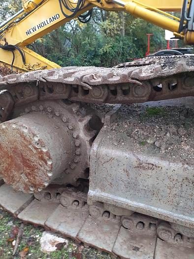 Usato 2007 New Holland E385
