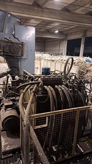 Usato 2002 Pressa Imballatrice ZAGIB L21 AS + Nastro alimentazione