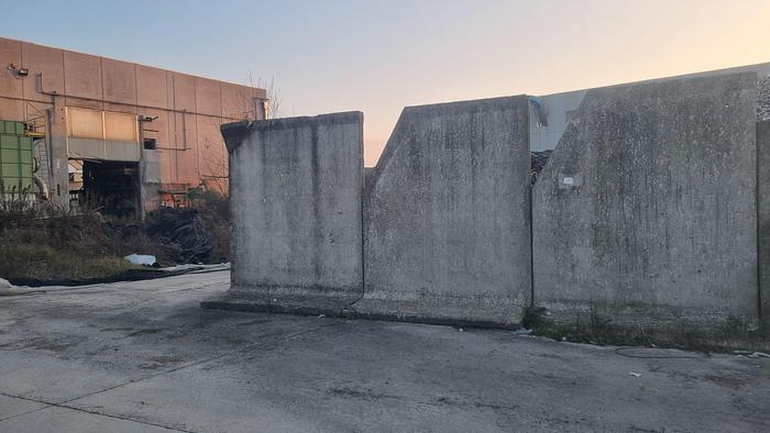 Usato Barriere divisorie New Jersey calcestruzzo - Partition barriers