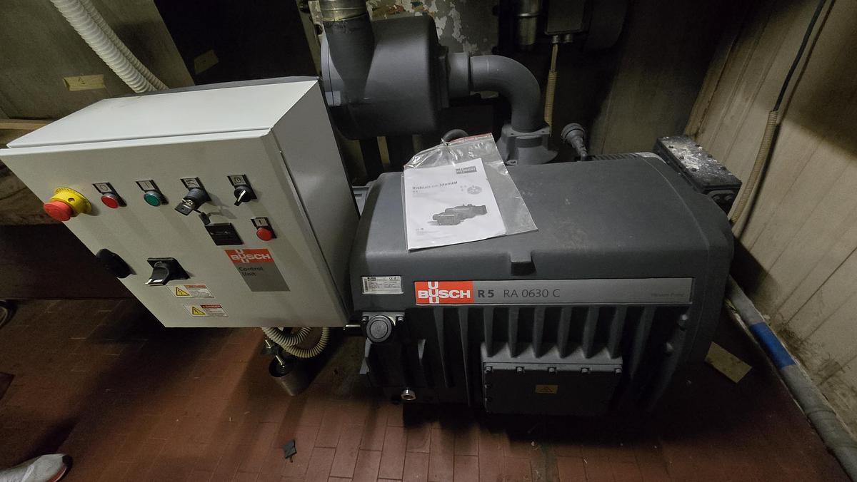Usato 2019 Pompa per il Vuoto BUSCH R5 RA 0630 C 4Z1 - Vacuum Pump