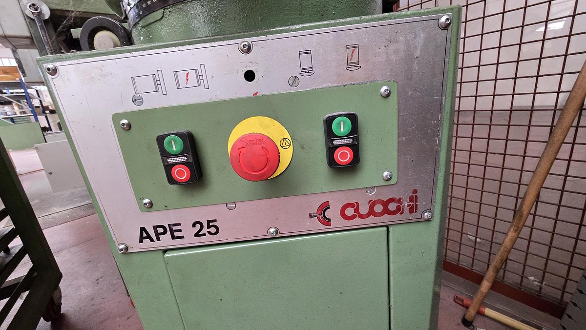 Usato 1995 Rettificatrice Tacchella 412 P - Grinding machine