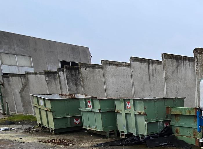 Usato Barriere divisorie New Jersey calcestruzzo - varie misure