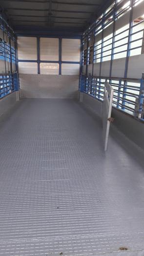 Usato 1989 Autocarro per trasporto animali SCANIA 113 H - Animal transport truck