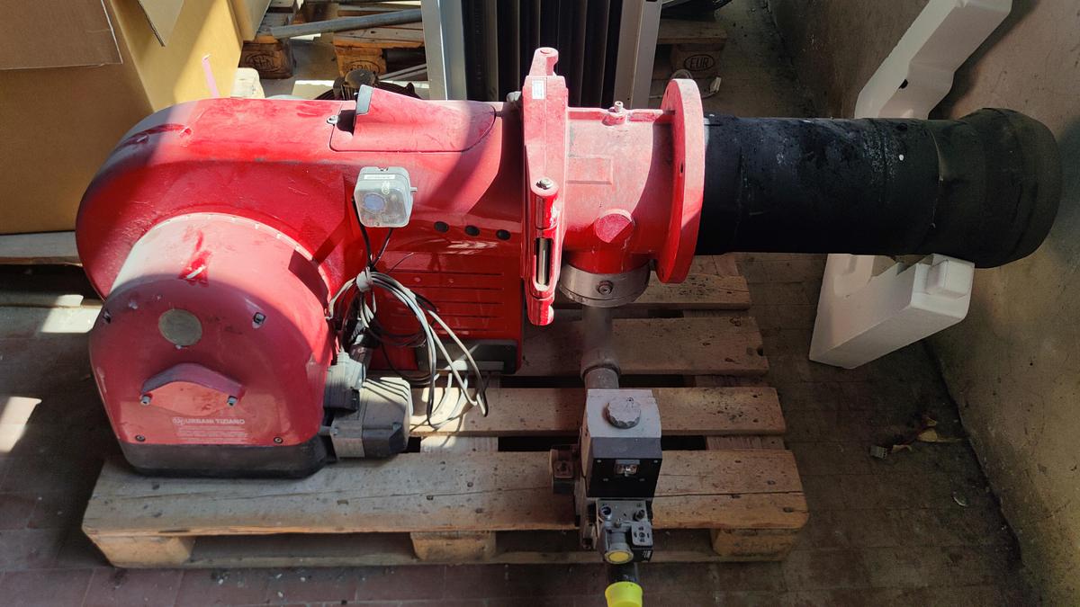 Usato 2011 Bruciatore per caldaia RIELLO RS 100 - Gas boiler burner