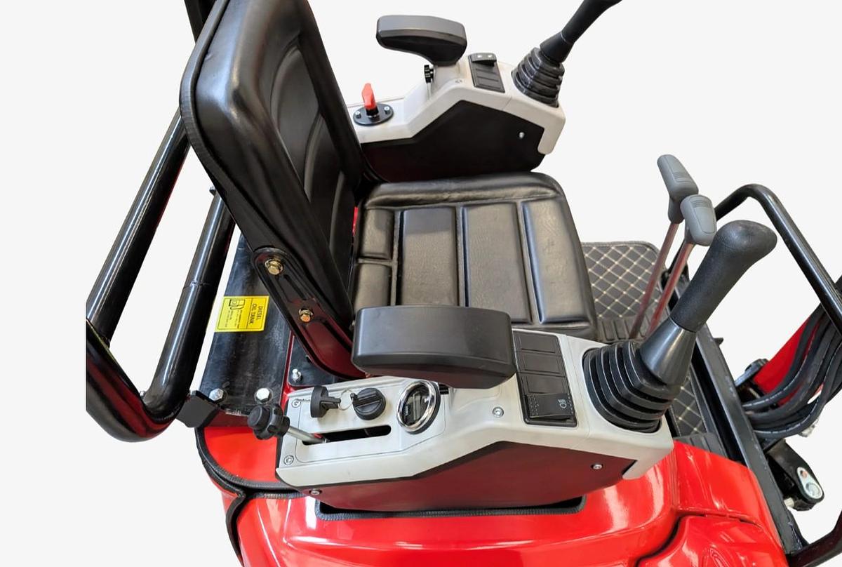 2025 Mini Excavator FREUTEK EN15