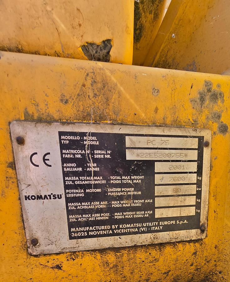 Usato 2001 Escavatore Komatsu PC 75 - Excavator
