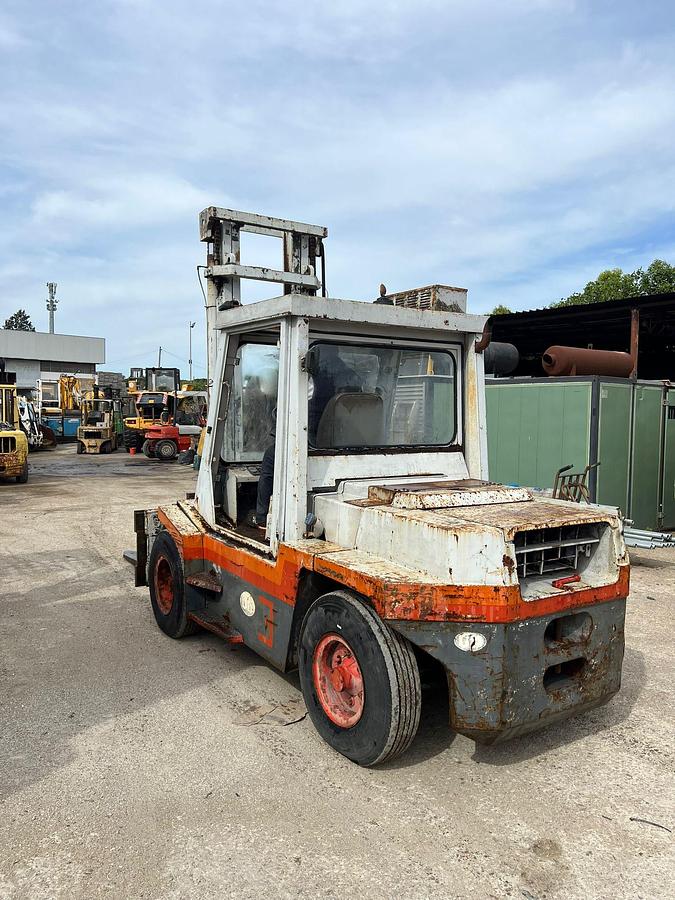 Usato 1988 Elevator OM DI 70 C 