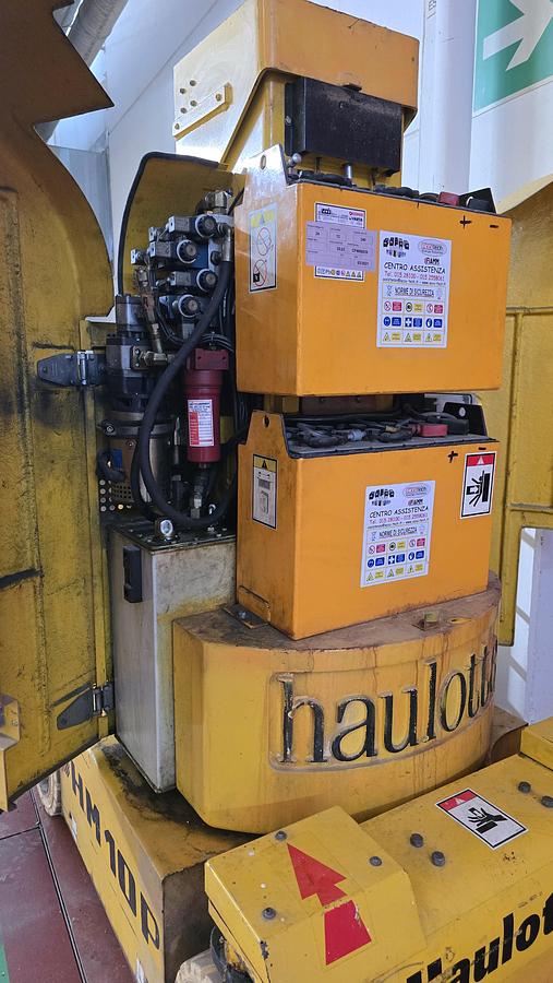 Usato 2000 Piattaforma elevatrice Pinguely-Haulotte HM 10P - Lifting platform