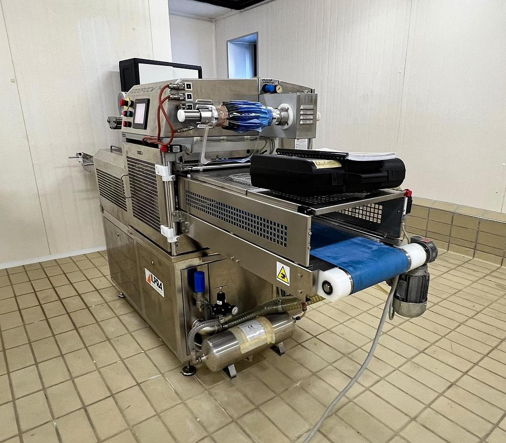 Usato 2013 Termo-sigillatrice ILPRA Foodpack FP 1401/09 VG - Tray heat-sealing machine
