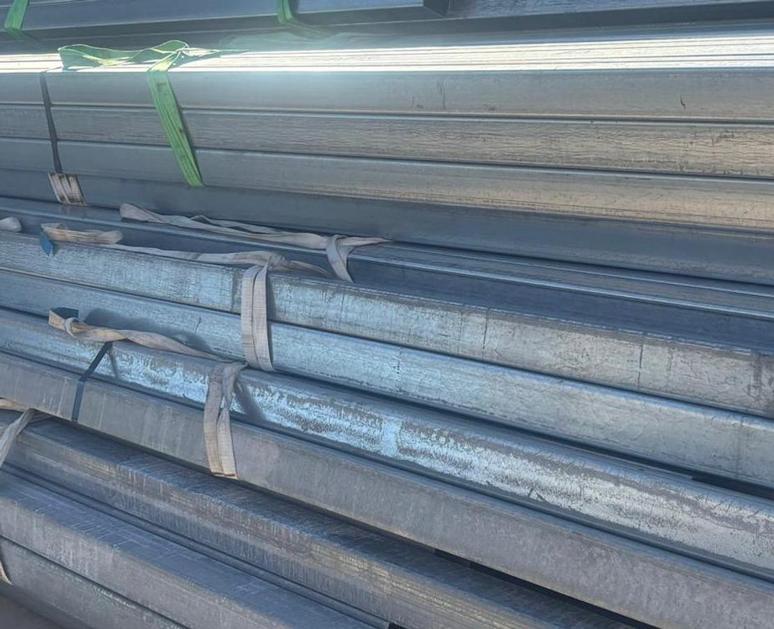 Stock profilati in ferro quadro 120 - Square iron profiles