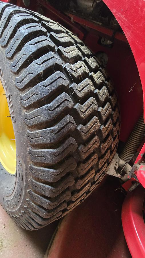 Usato 2005 Trattorino Professionale Rasaerba Gianni Ferrari PG200