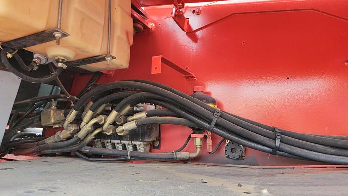 Usato 2003 Elevatore Telescopico MANITOU MRT 16.35 M