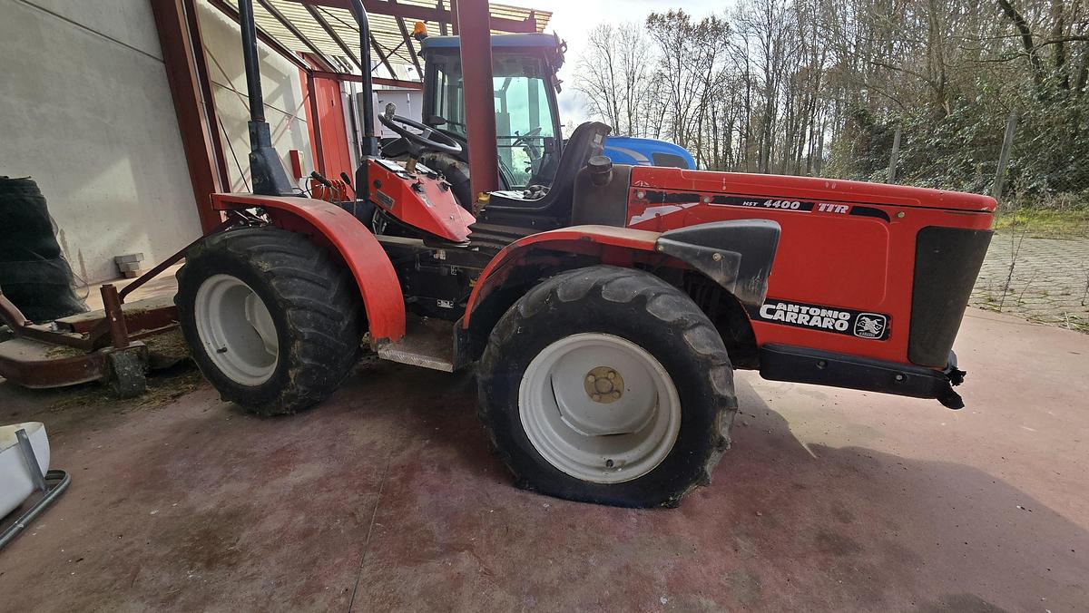 Usato 2002 CARRARO TTR 4400 HST