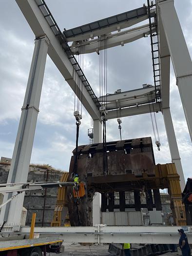 Usato 2013 Gru a Portale (cavalletto) CIMOLAI TECNOLOGY RGC027 - 340 Ton. RAIL GANTRY CRANE