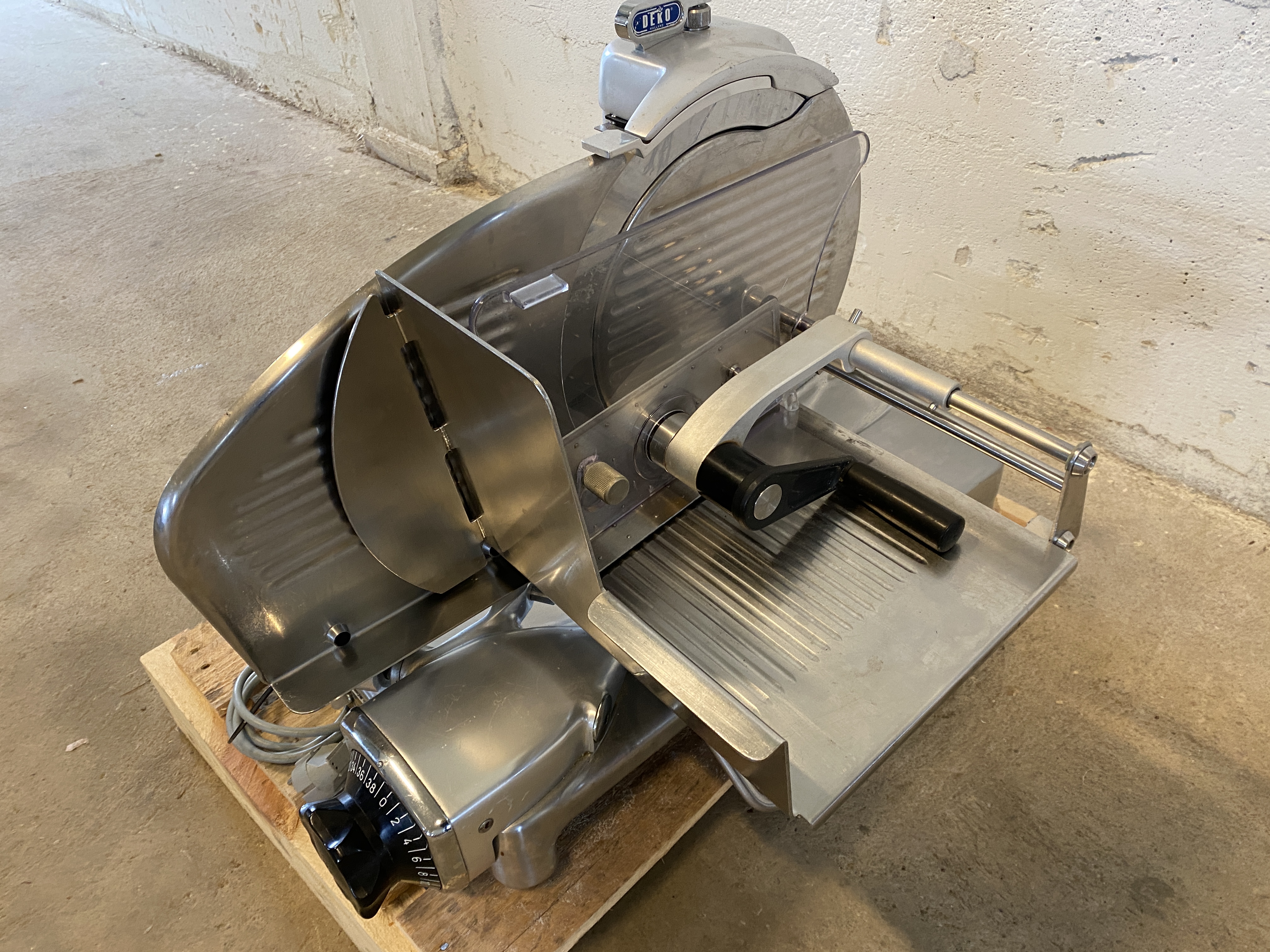 Begagnad #1411 Berkel 834 S